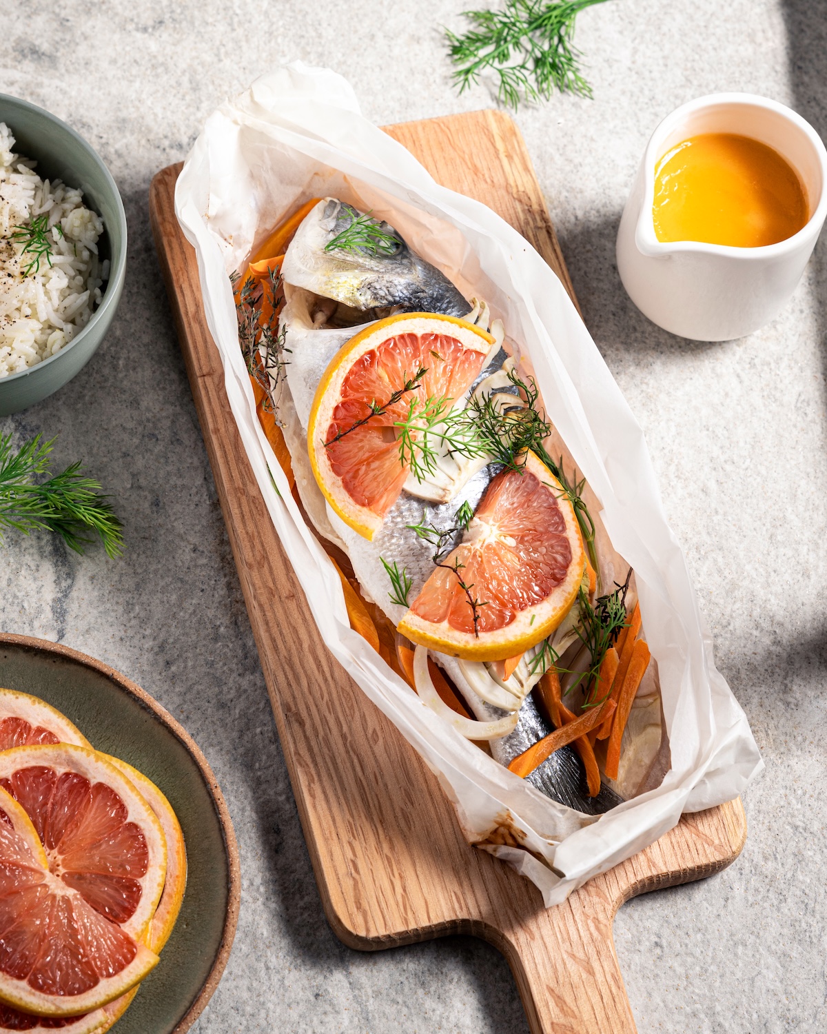 Daurade en papillote au pamplemousse de Floride