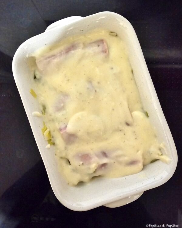 Versez la béchamel