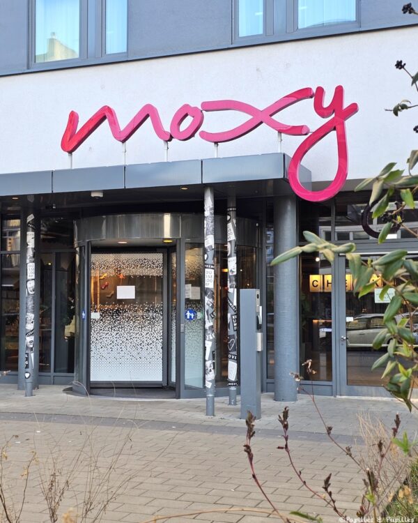 Moxy