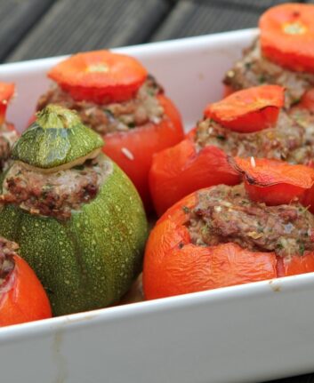 Tomates et courgettes farcies