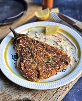 Aubergines panées et sauce tahiné citron