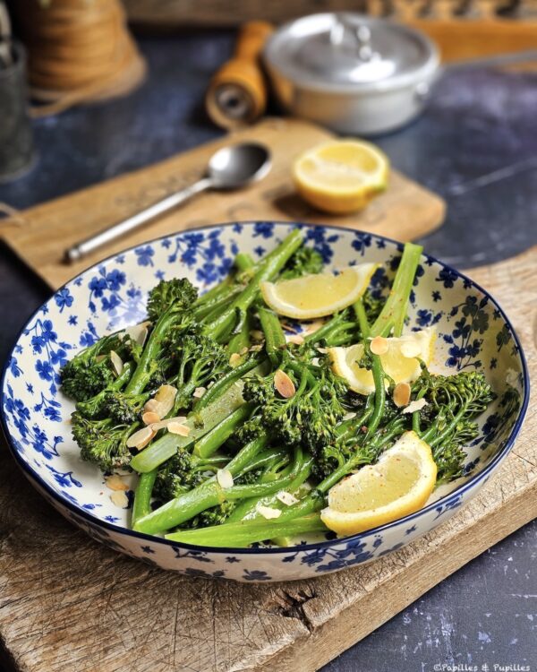 Broccolini sautés à l'ail et au citron