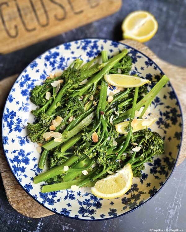 Broccolini sautés à l'ail et au citron