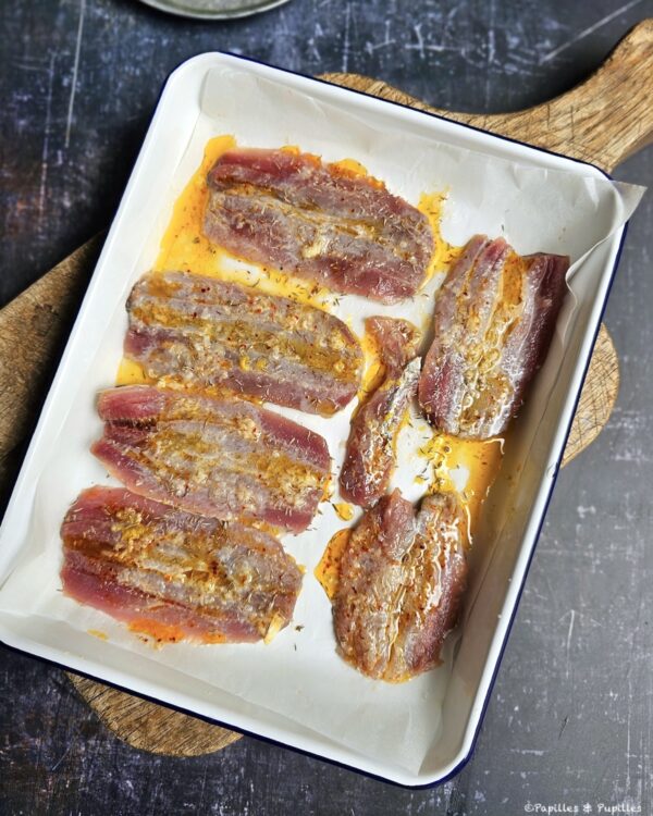 Arrosez avec la marinade