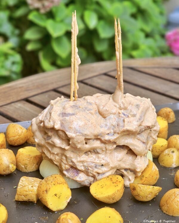 Entourez de pommes de terre