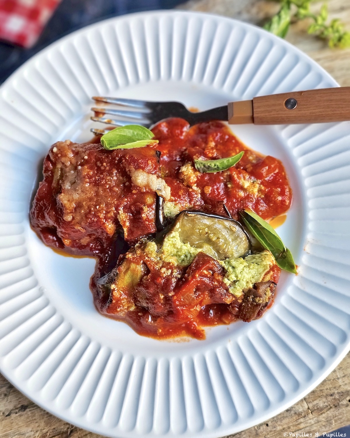 Involtini d'aubergine sauce tomate