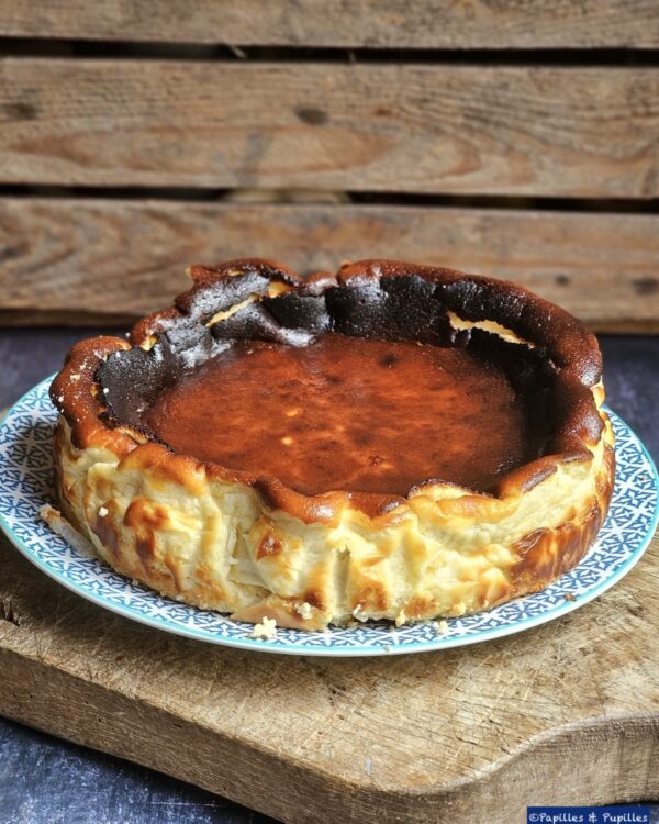 Cheesecake basque démoulé