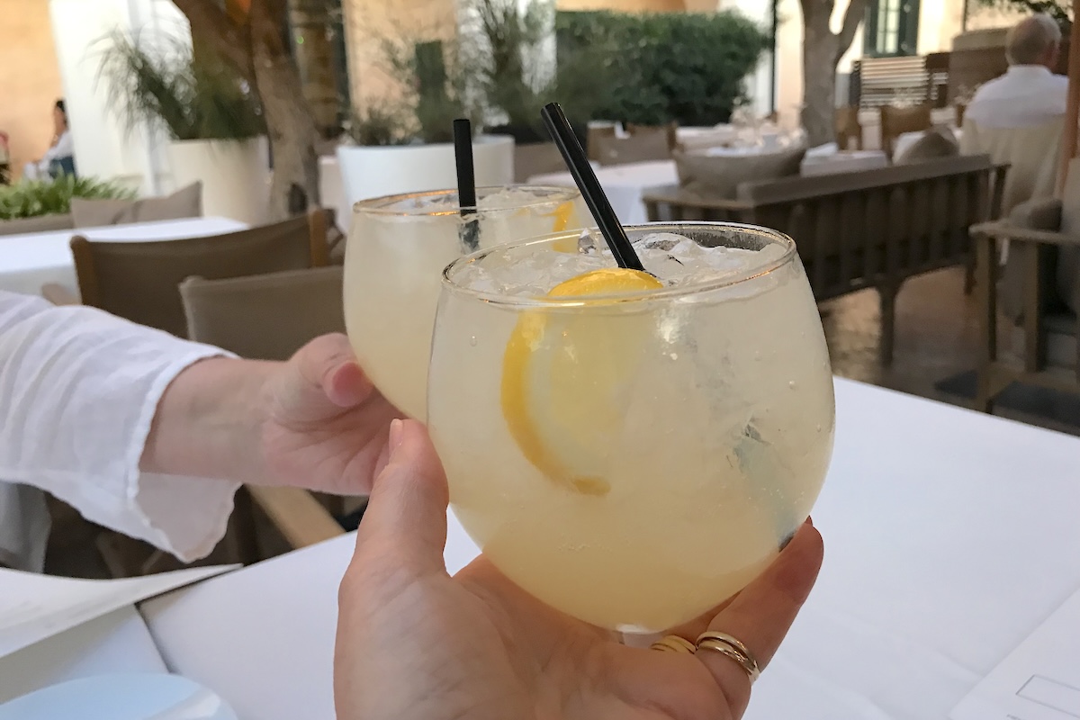 Pomada Minorque ©Heather Cowper CC BY-NC 2.0