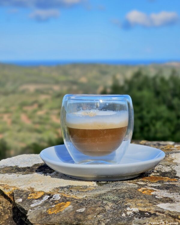 Cortado avec vue
