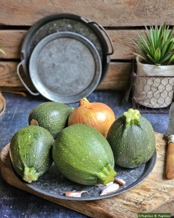 Courgettes oignons ail