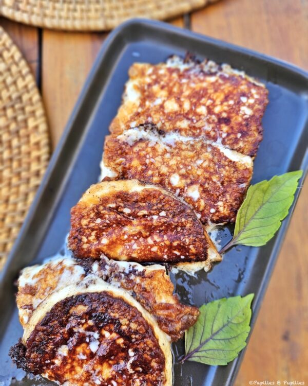 Fromage Mahon frais grillé à l'huile d'olive