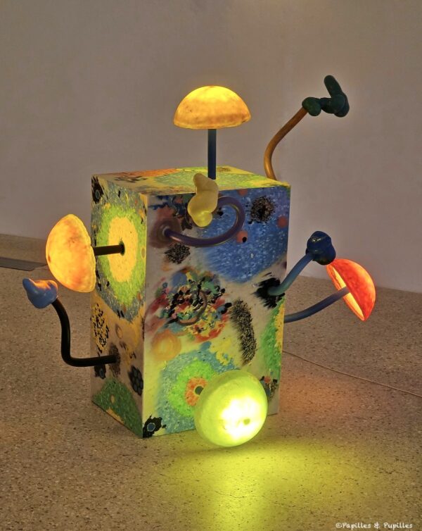 Lampe Mika Rottenberg