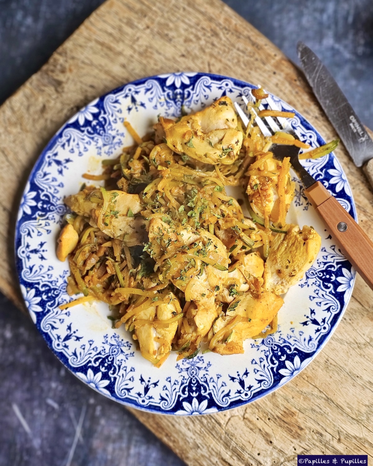 Poêlée de poulet à la julienne de butternut et courgette