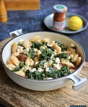 Poêlée d’épinards et haricots blancs à la méditerranéenne