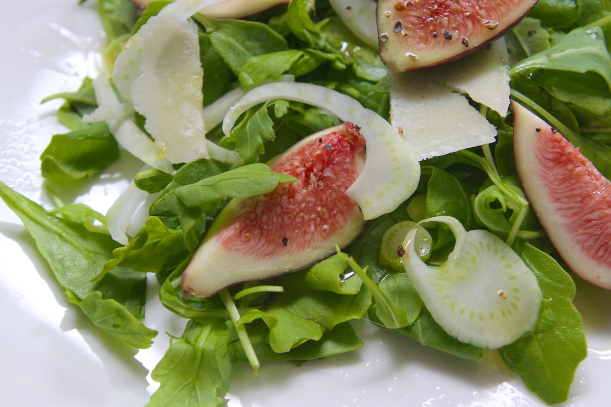 Salade d'automne figues fenouil roquette