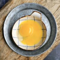 2 jaunes d'œufs