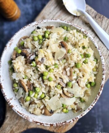 Risotto printanier aux petits pois, poireau et champignons