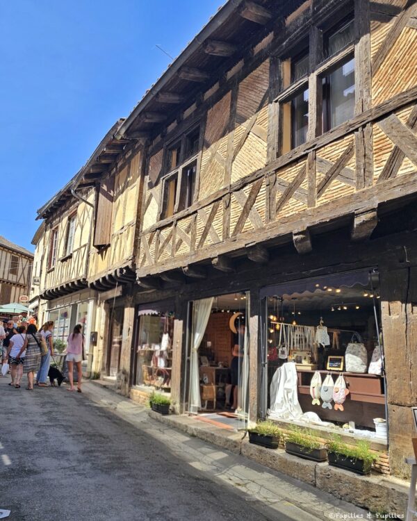 Maisons à pans de bois, Issigeac