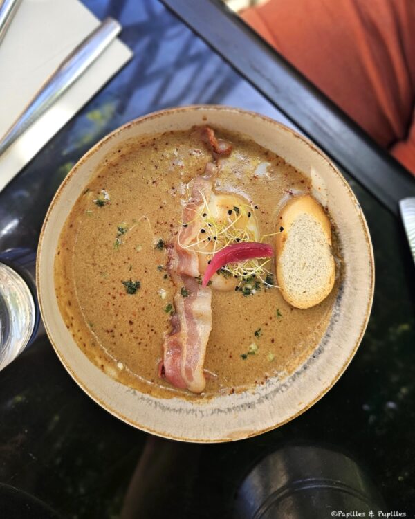 Oeuf parfait sauce aux cèpes
