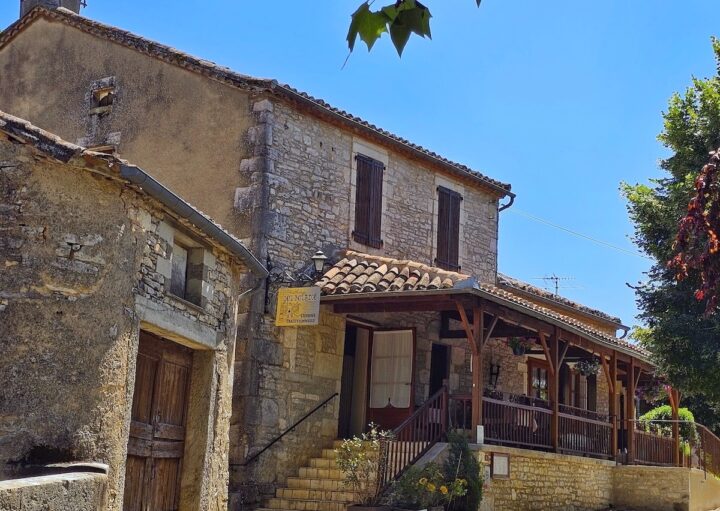 Auberge Lou Bourdié, Bach