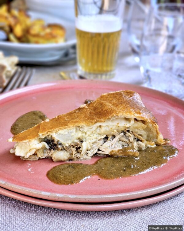 Tourte Quercynoise au confit de canard et salsifis