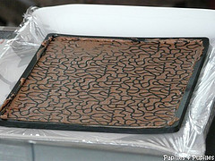Chocolat dans le tapis relief -Etape 3