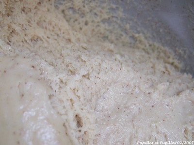 Briochettes au yaourt, à la purée de noisettes et aux zestes de cumbava