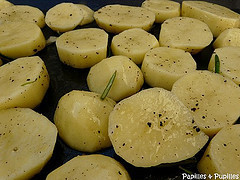 Pommes de terre sur plaque de cuisson