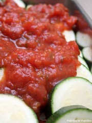 gratin de tomates et courgettes, sauce tomate